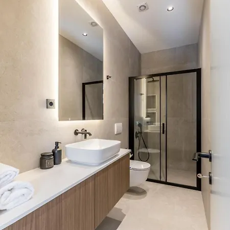 Bella Gente Luxury Center